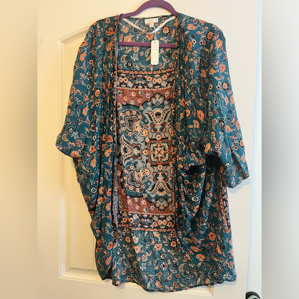 Kimono style top